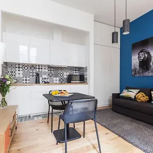 Center - Stylish Apt In Le Marais Ideal For 4! Appartement Paris